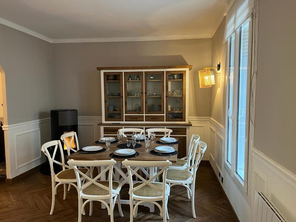 Jolie Maison Proche Des Commerces Et De La Casa de Férias Ouistreham