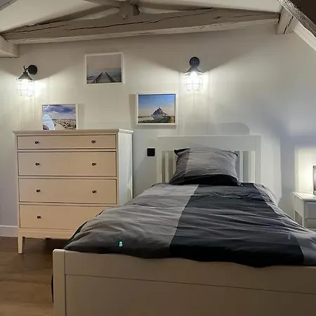Jolie Maison Proche Des Commerces Et De La Plage Ouistreham Exterior photo